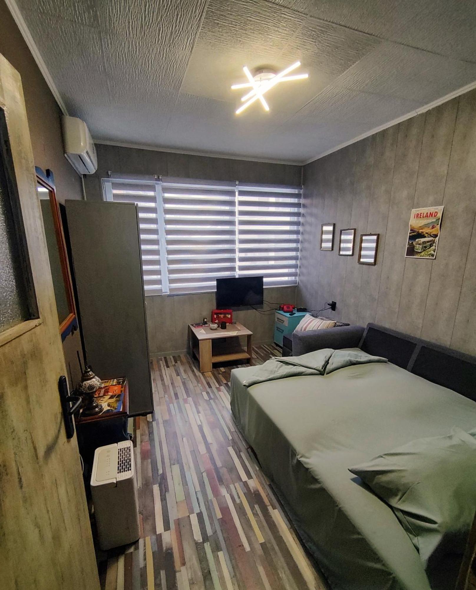 Apartamento Studio Flat In The Center Of Velikotarnovo,Garibaldi Veliko Tárnovo Exterior foto